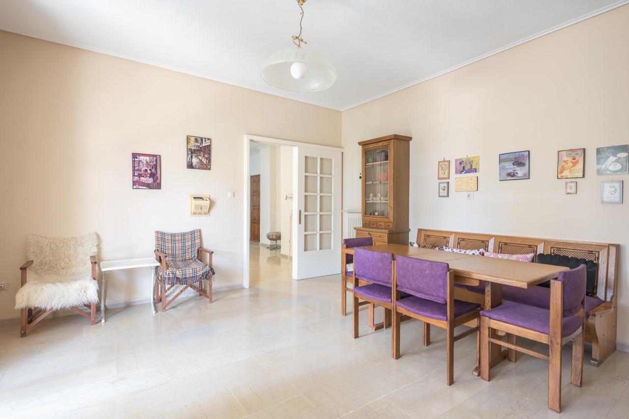 Lovely & Spacious 2-Bedroom Rental Unit In Glifada Athens Ngoại thất bức ảnh